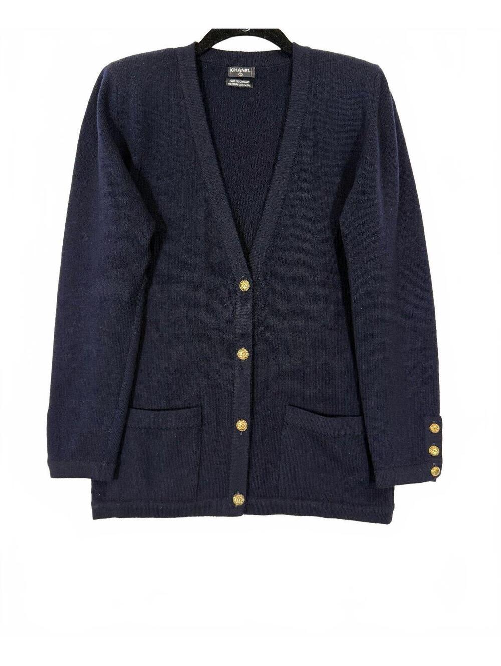 Vintage CHANEL Midnight Navy 100% Cashmere V-Neck Cardigan Sweater Small (4/6)
